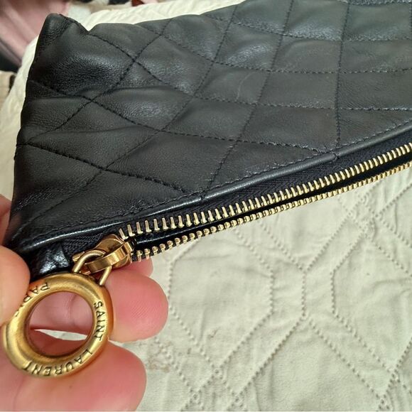 YSL, Saint Laurent iCare Tote Bag and Pouch, Black Quilted Leather - Picture 13 of 14